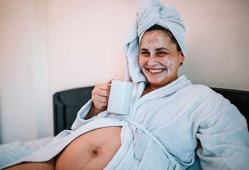 The Best Pregnancy Cleansers For Maintaining A Good Skincare Routine