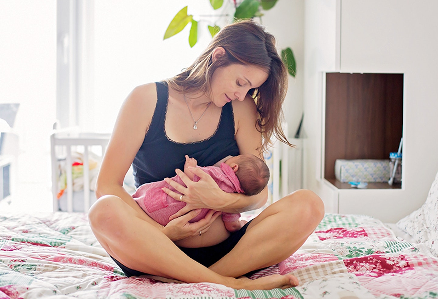 breastfeeding beginners guide