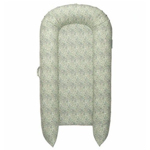 DockATot Grand (formerly Sleepyhead Grand) sleep pods to help baby