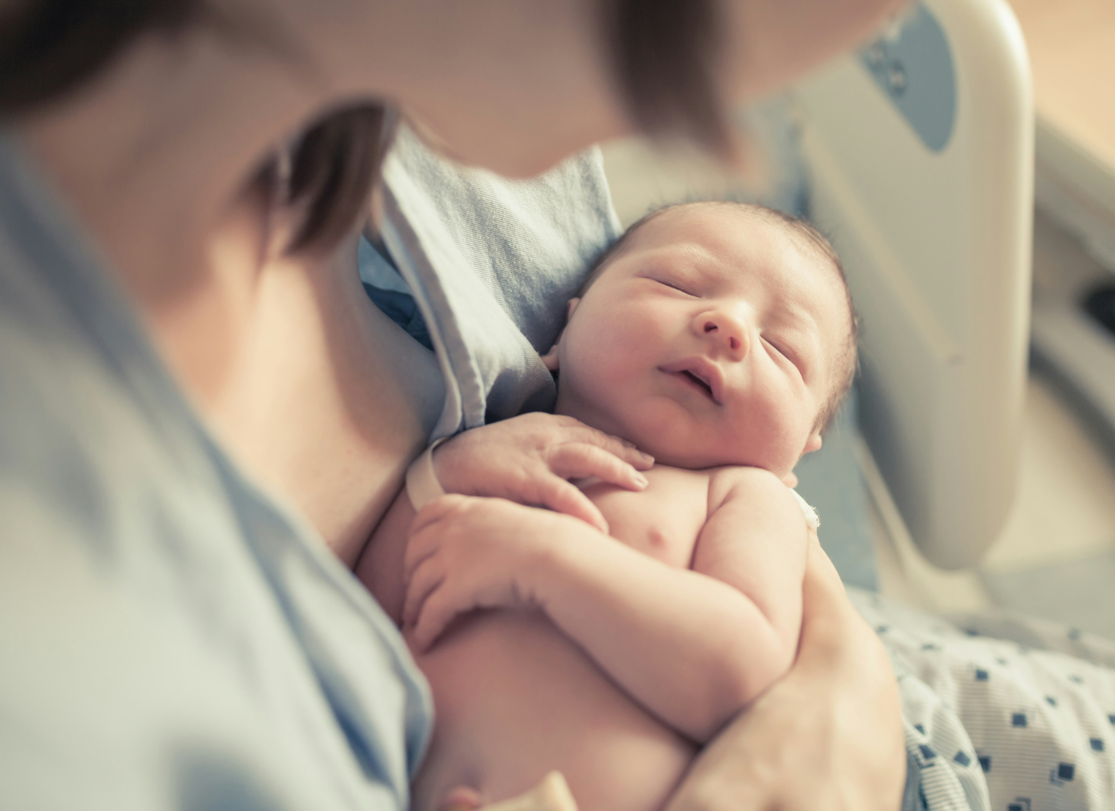 Skin-to-skin benefits: The benefits of skin-to-skin contact after birth 