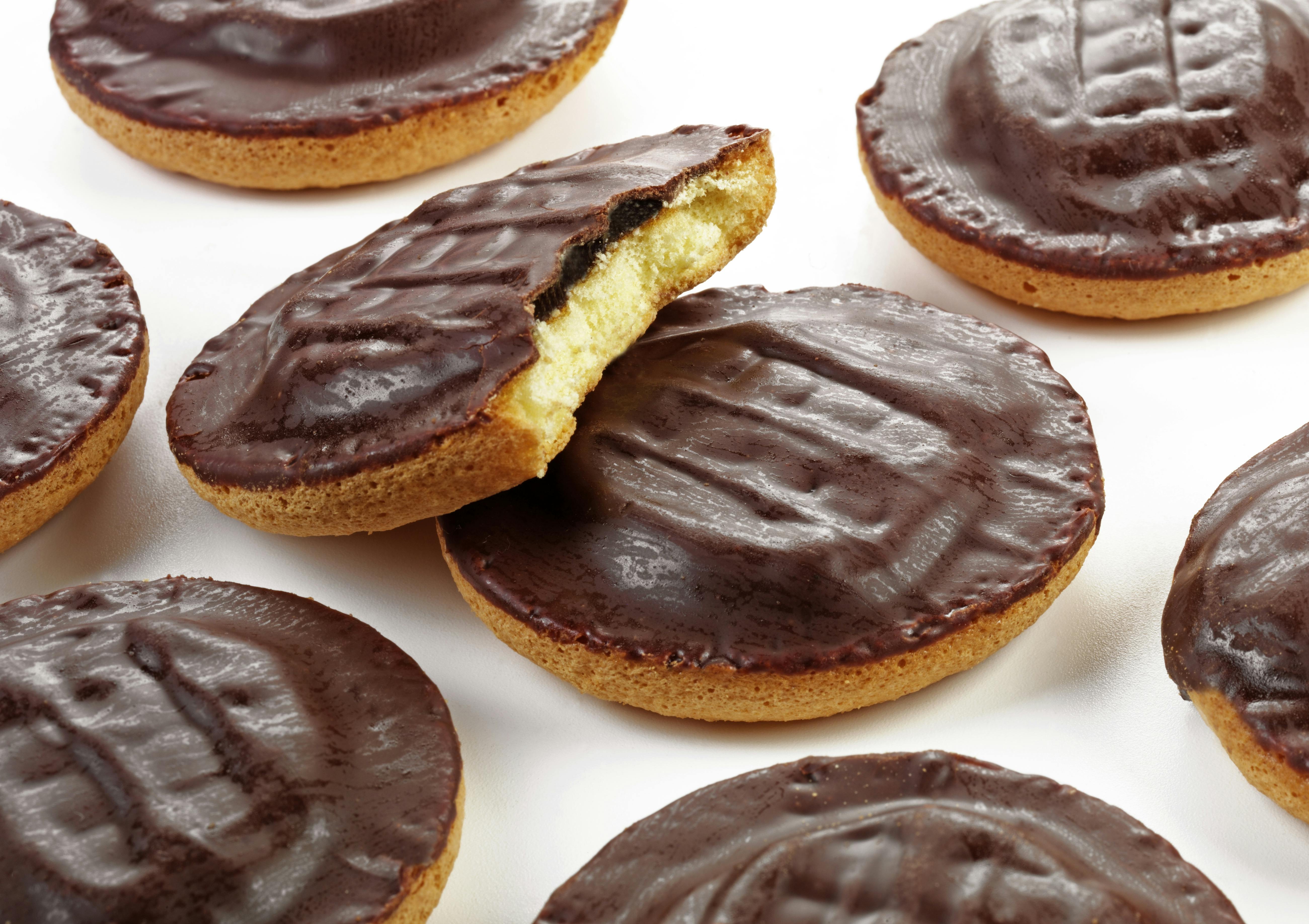Round Chocolate Jaffa Cake Or Biscuit Cookie Filled With Natural Jam Stock  Photo - Download Image Now - iStock