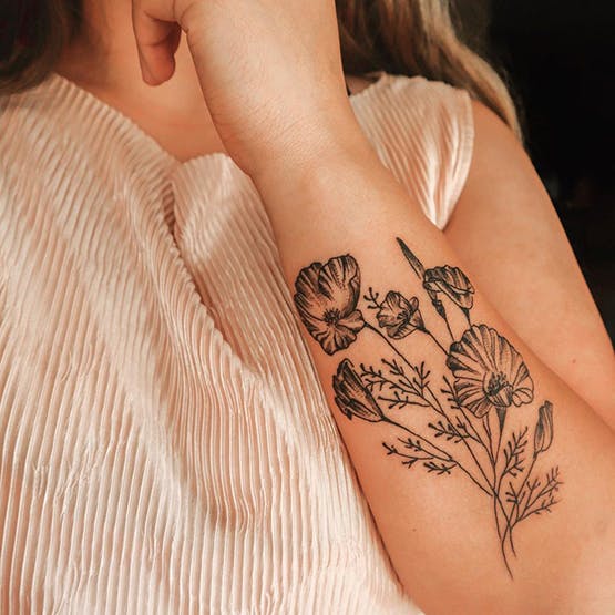 jordancampbellart:life-and-death-sleeve-life-death-flowers -lotus-peony-cherry-blossoms-skull-water-waves-fingerwaves-sleeve-half-sleeve-arm-female-feminine-original-custom-art- tattoo-jordan-campbell