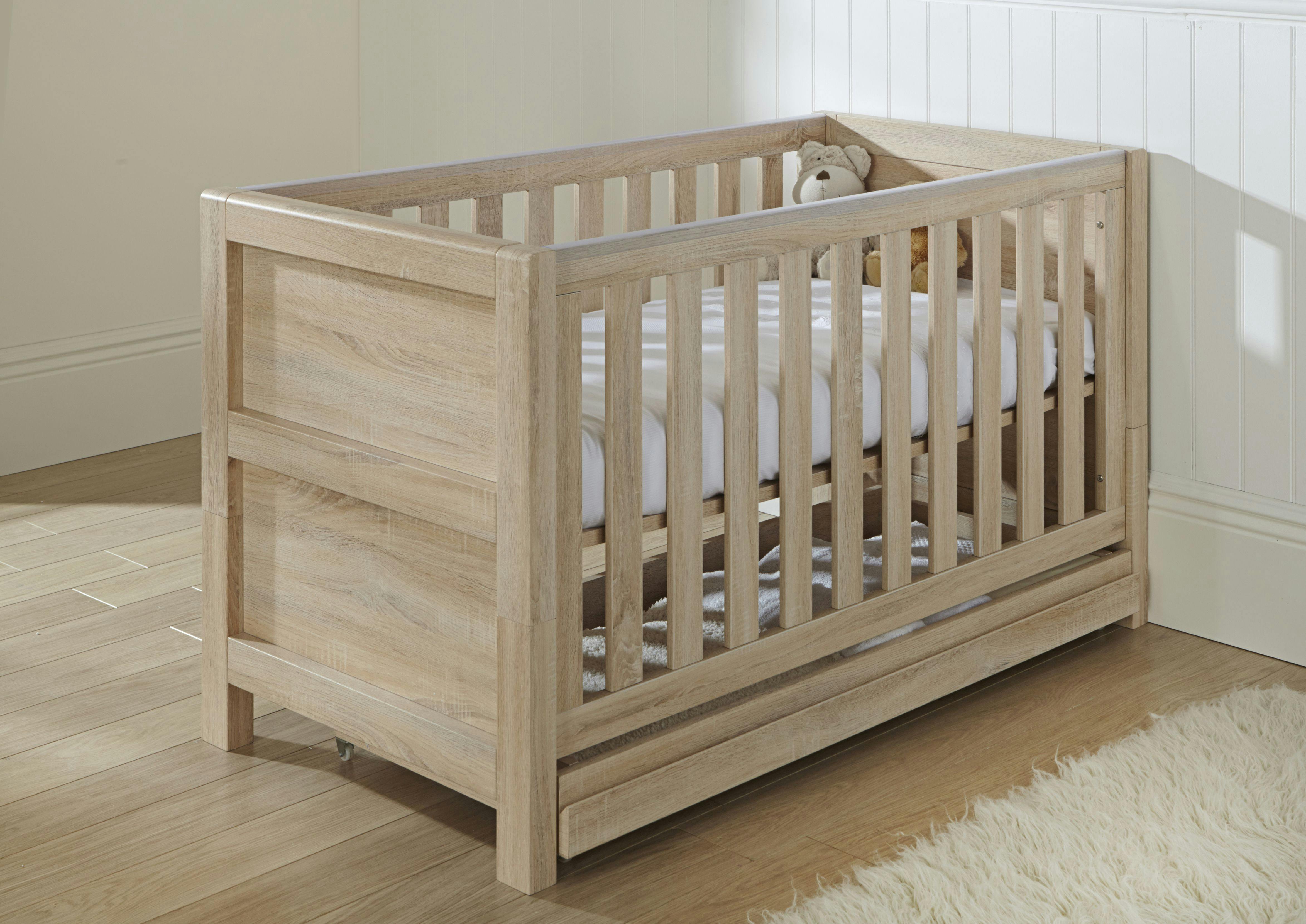 Tutti Bambini Milan Cot Bed review