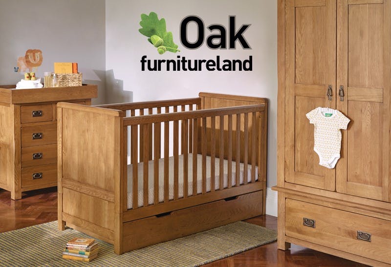 Oak cots outlet