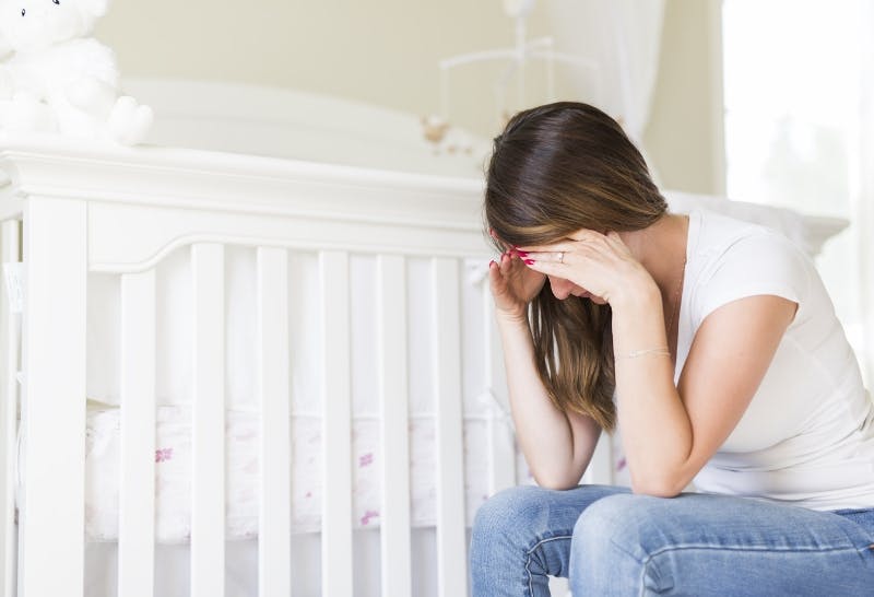 Postpartum Psychosis: What Are The Causes, Symptoms, Risk And ...