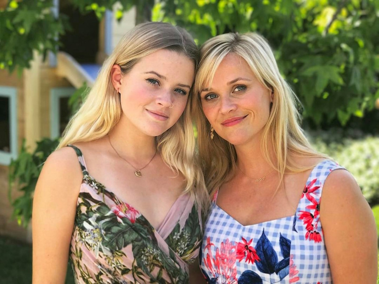 Reese Witherspoon with daughter Ava