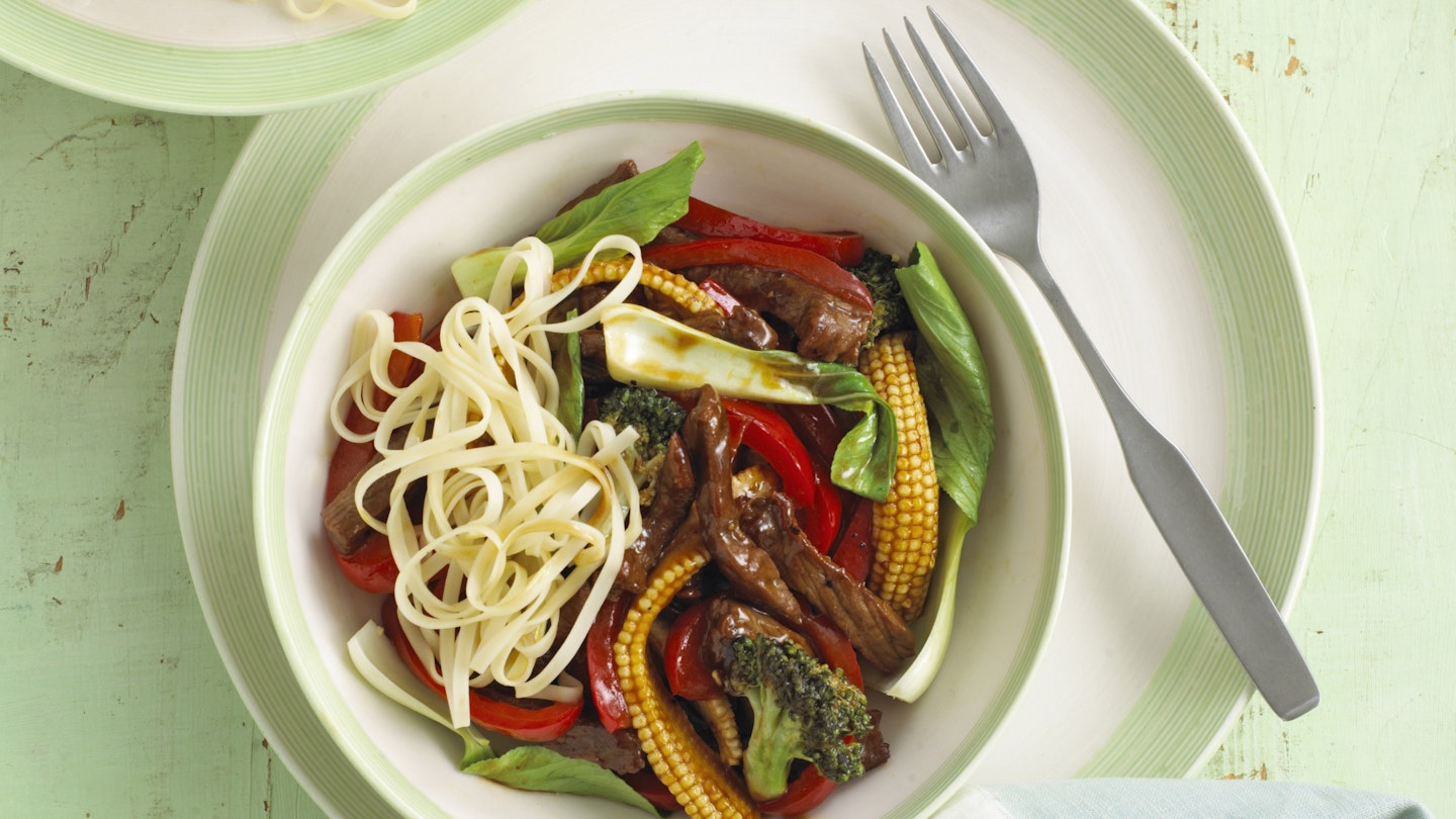 Sizzling Stir-Fried Beef with Noodles
