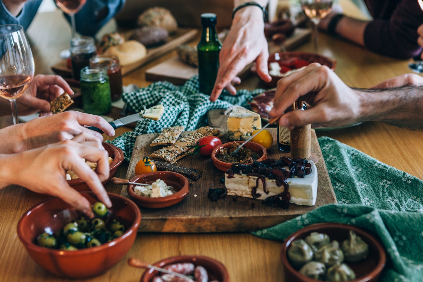 christmas food around the table during pregnancy