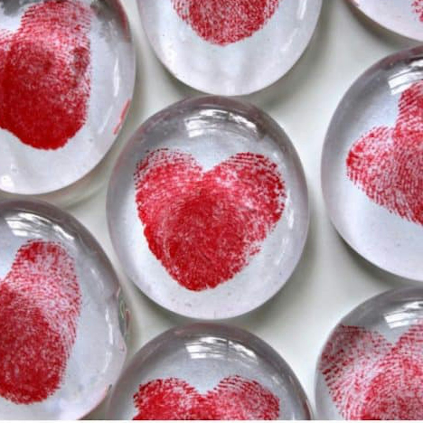 diy mother's day crafts glass magnets with hearts