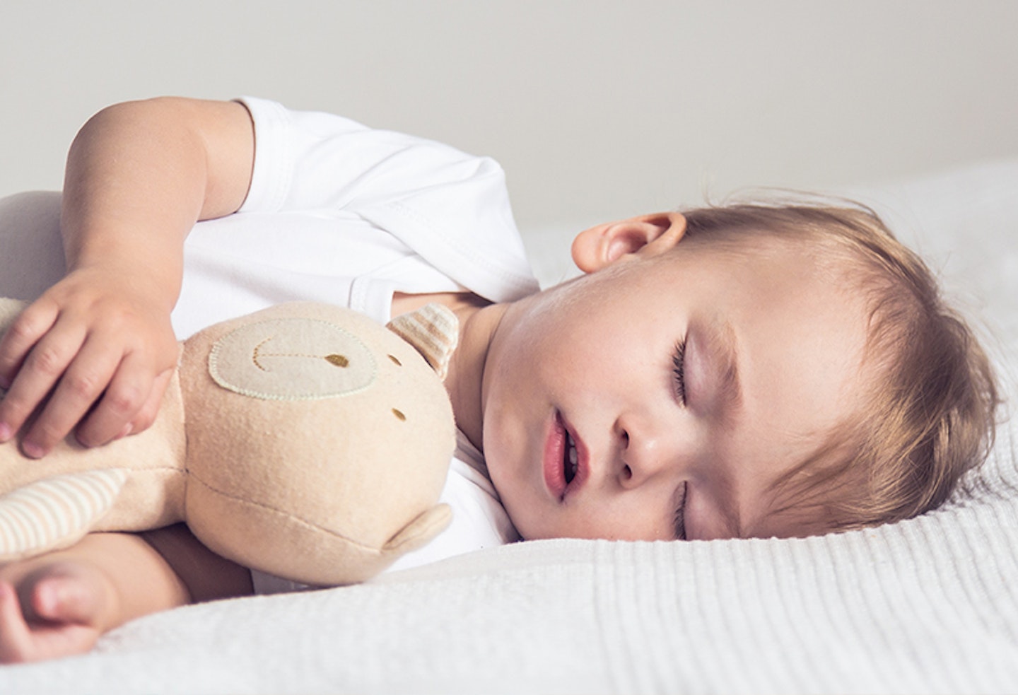10 tips to help your little ones get to sleep that \*really\* work