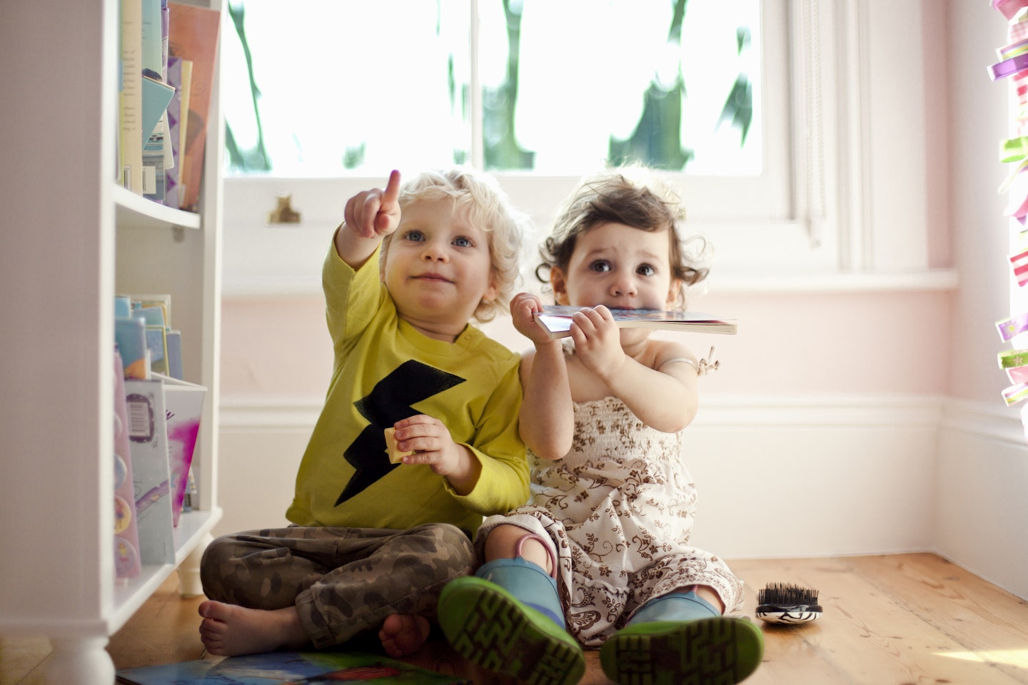 babies playing at daycare