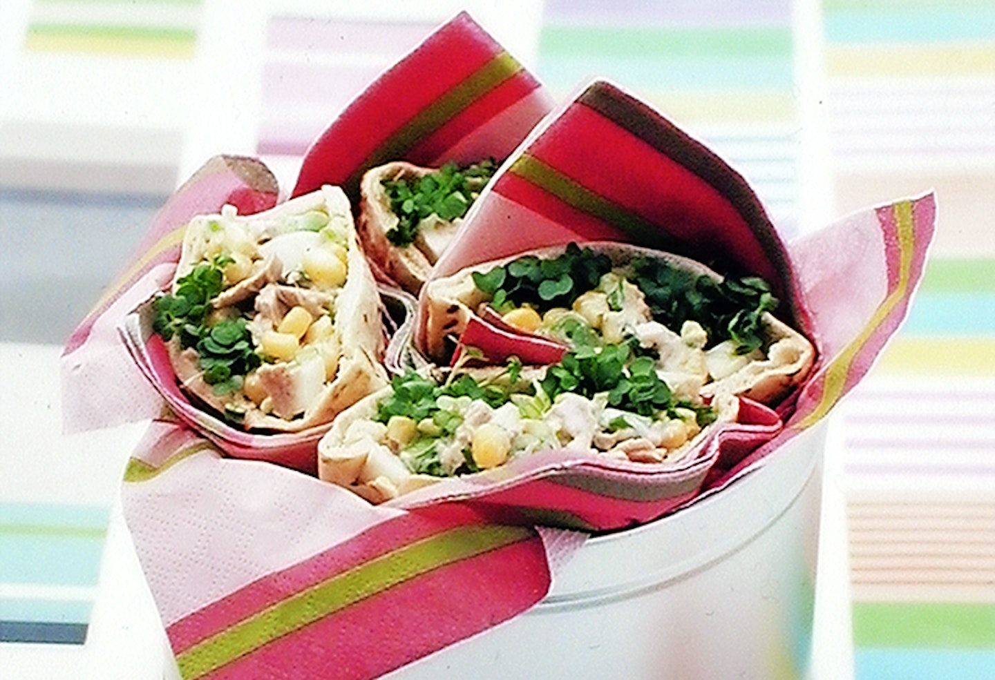 Pitta pockets with tuna and sweetcorn