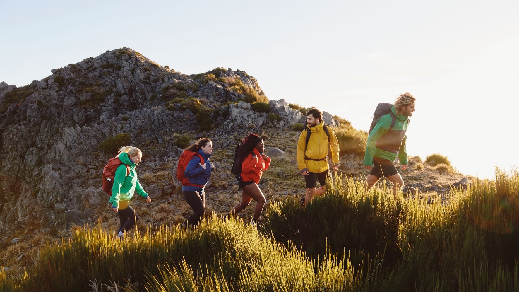 10 Ways To Pack Light For Summer Hikes LFTO 10-ways-to-pack-light-for-summer-hikes-lfto