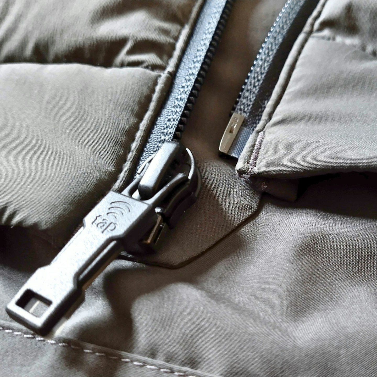 Artilect Divide Fusion Stretch Jacket zip