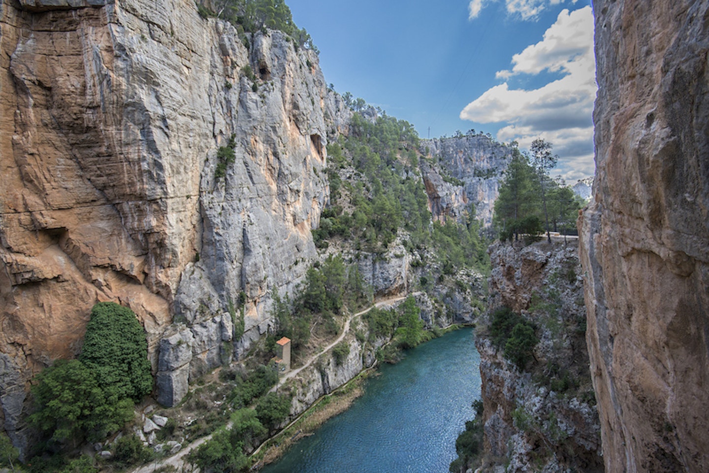 Hiking Valencia