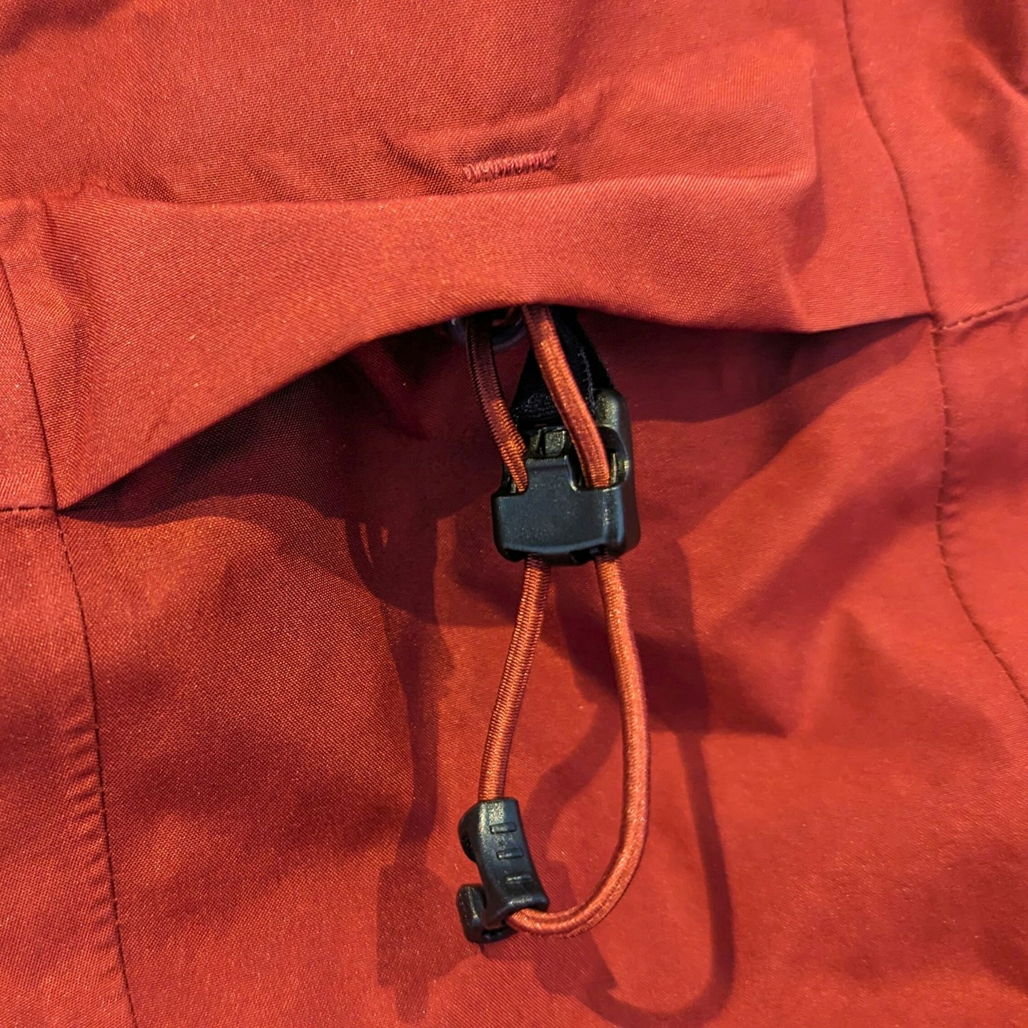 Mountain Equipment Makalu toggle