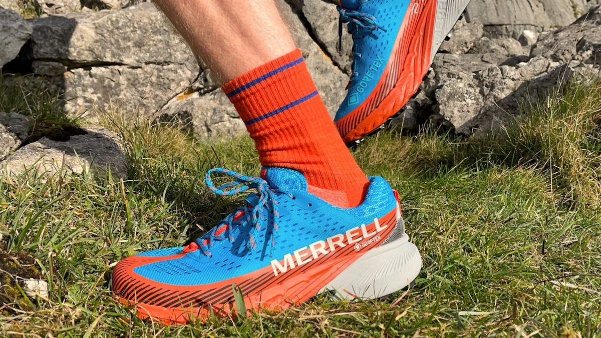 mens waterproof trail trainers