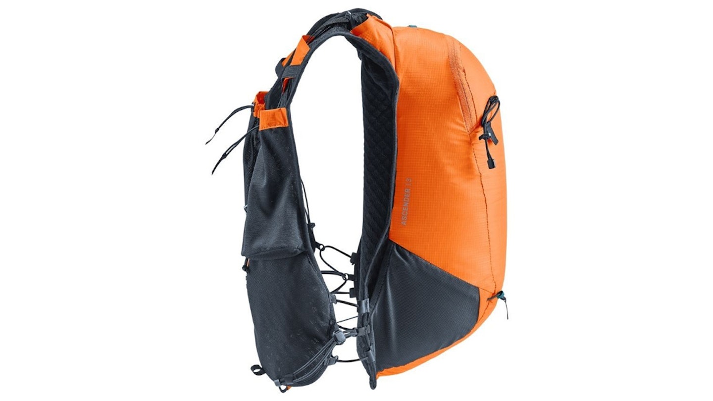 deuter ascender 7 compression system