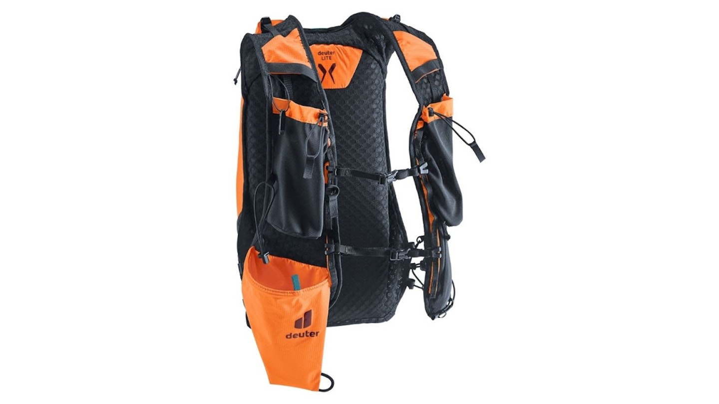 deuter ascender series features