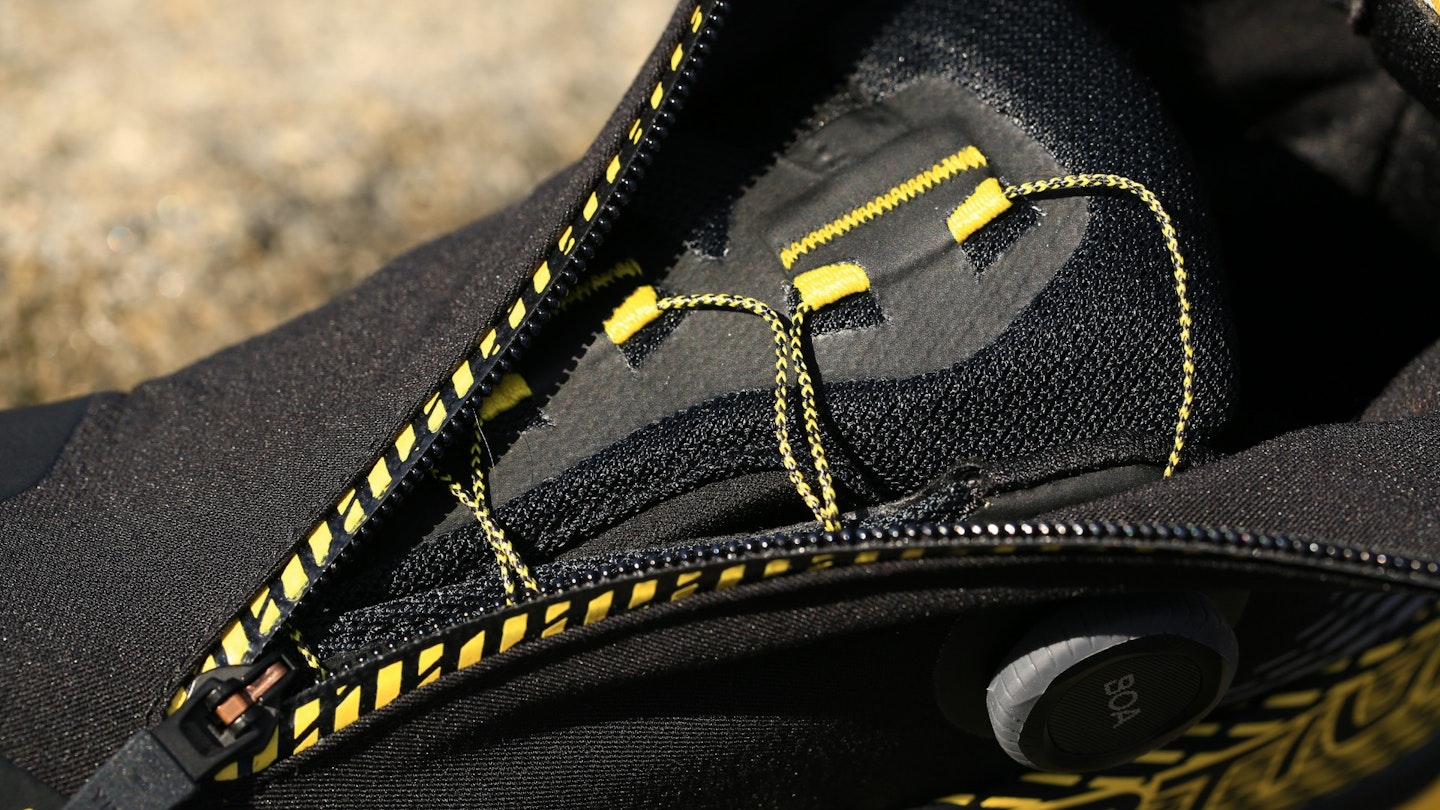 La Sportiva Cyklon Cross GTX BOA lacing