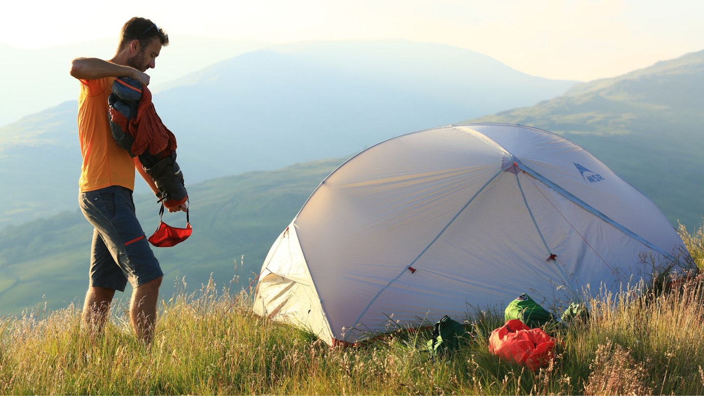 Packing a sleeping bag while wild camping