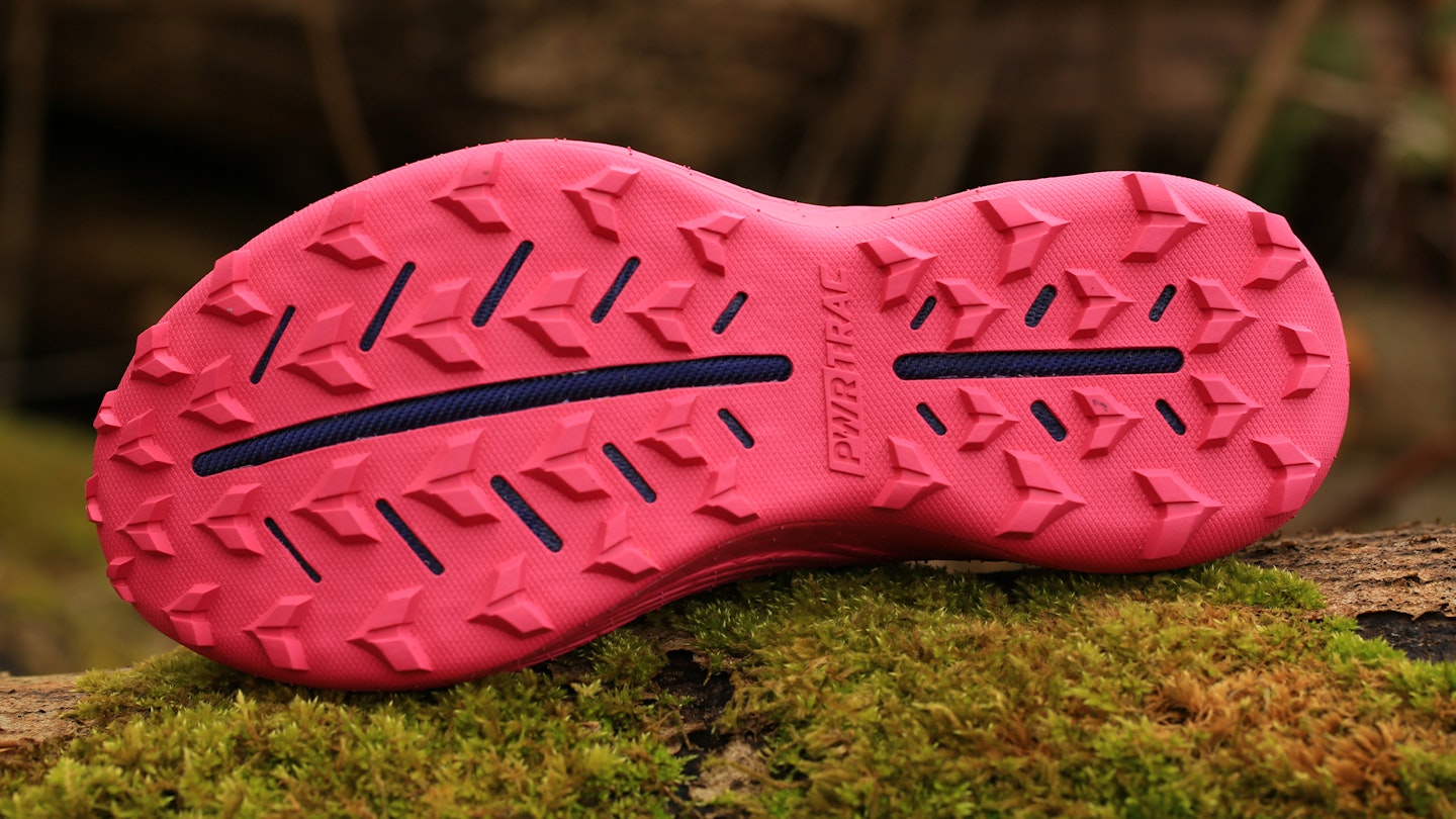 Saucony Endorphin Edge trail running shoe lugs