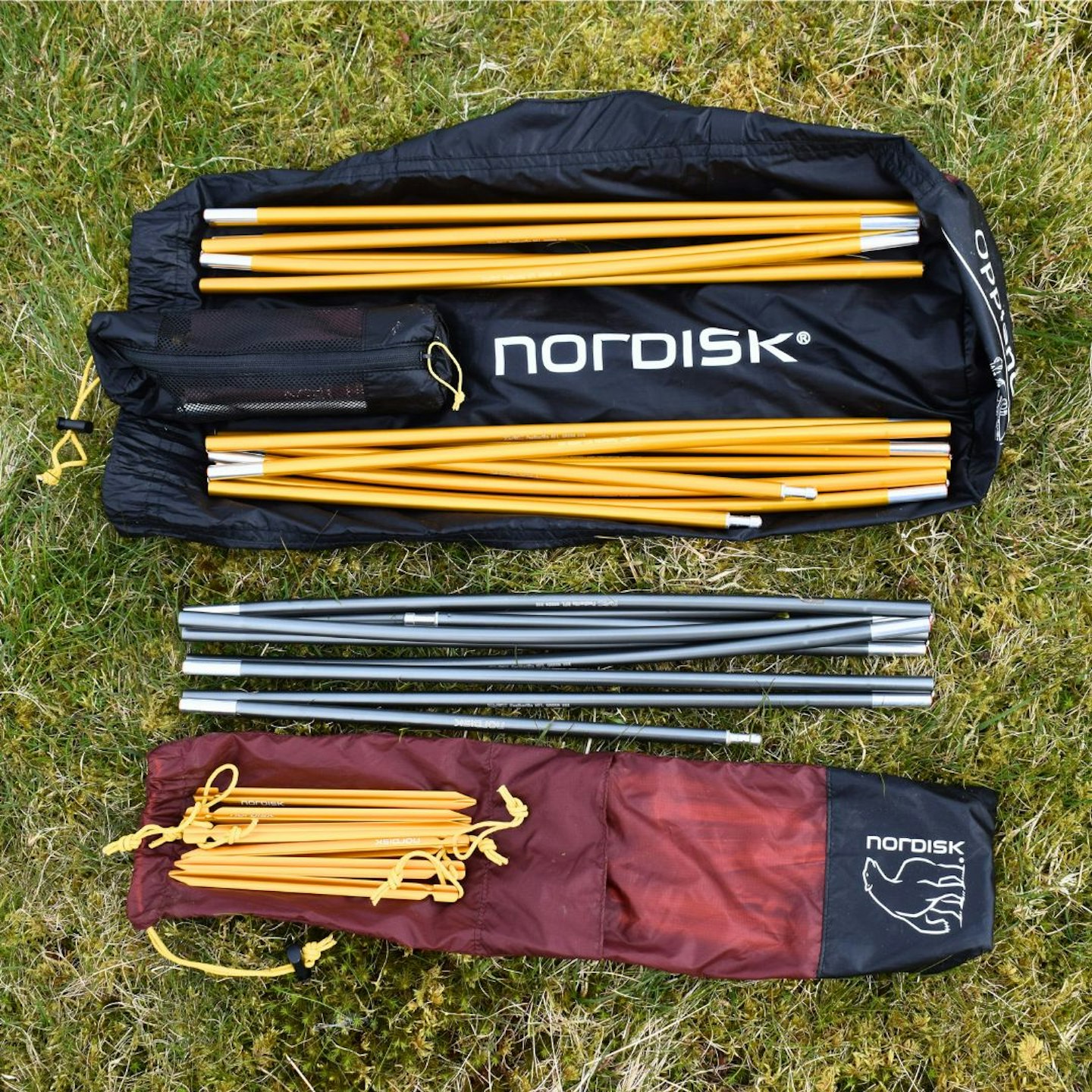 Nordisk Oppland 2 LW poles and pegs