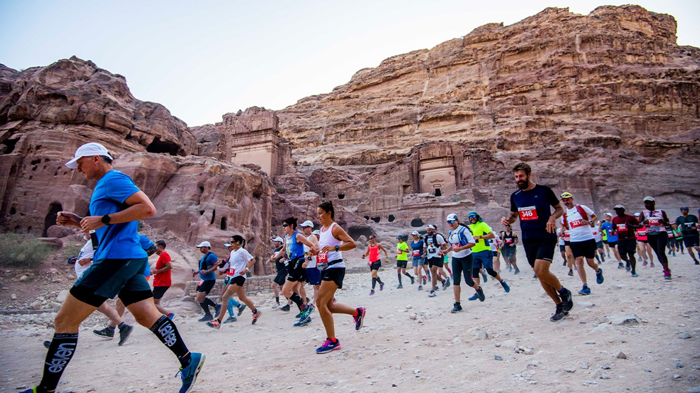 people running the jordan petra marathon