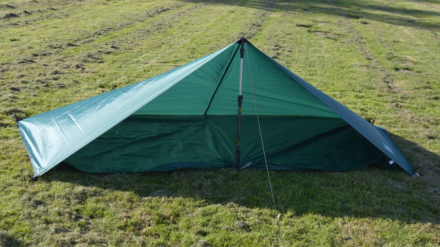 Side-V central pole tarp