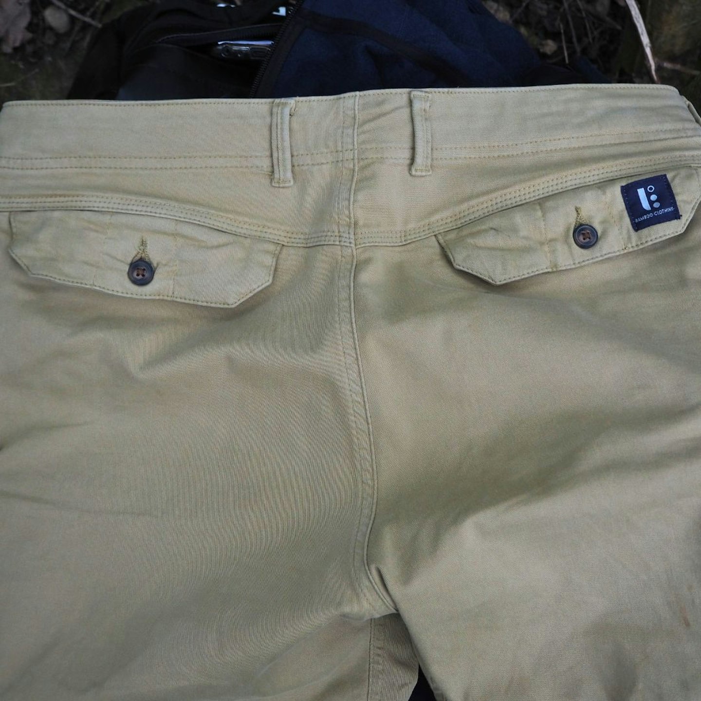 BAM Leam Organic Cotton Cargo Shorts rear pockets