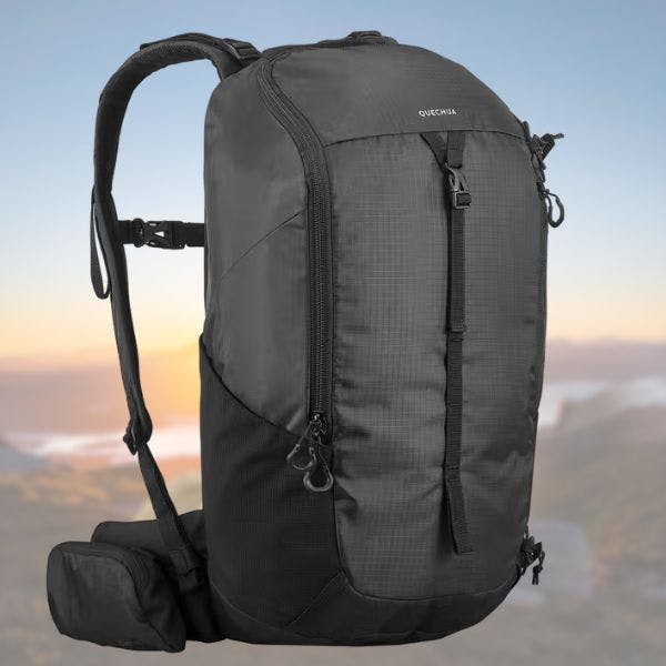 Best daypack outlet for hot weather