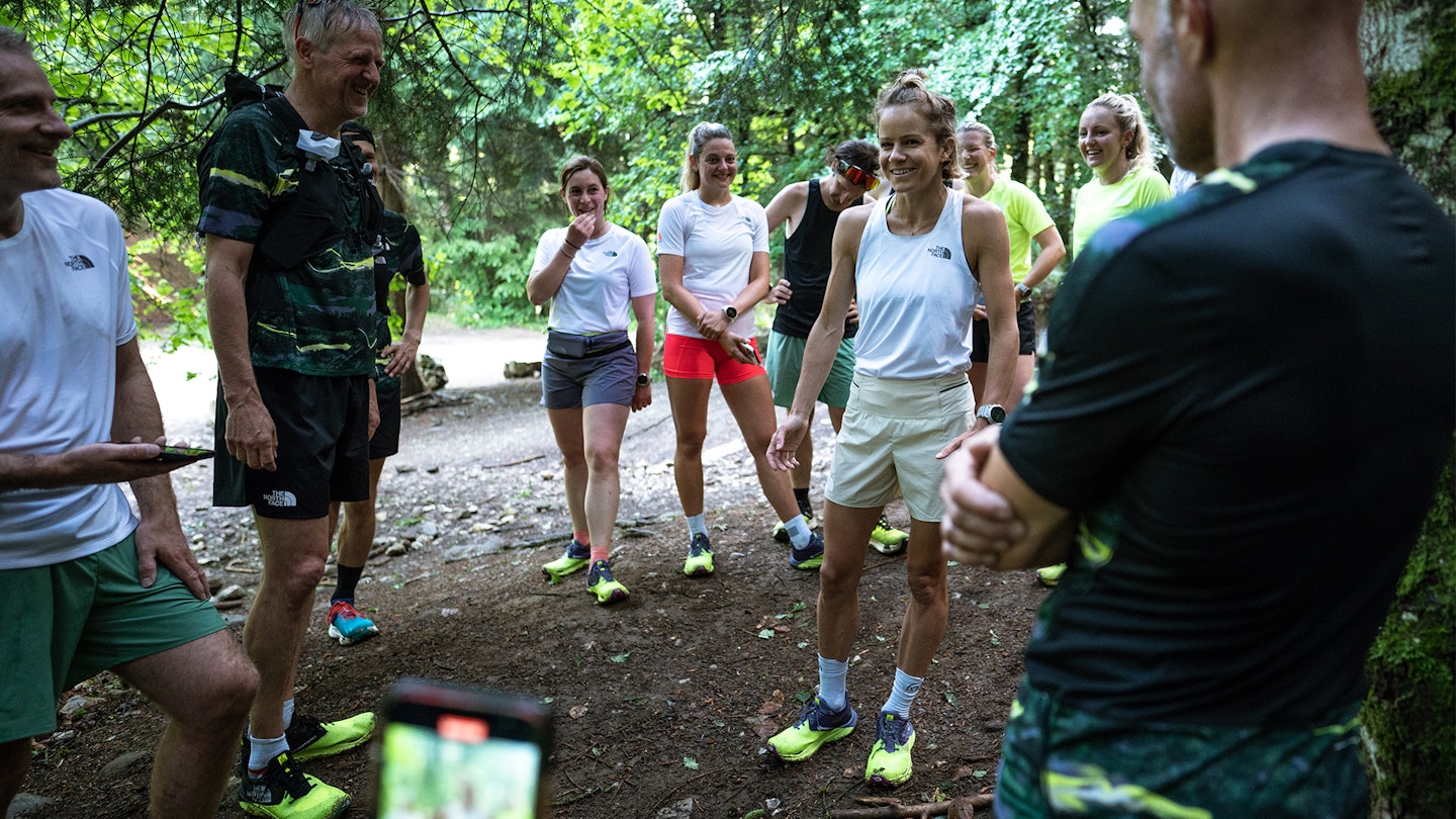 Elsey Davis giving top tips on downhill ultra runnng drills