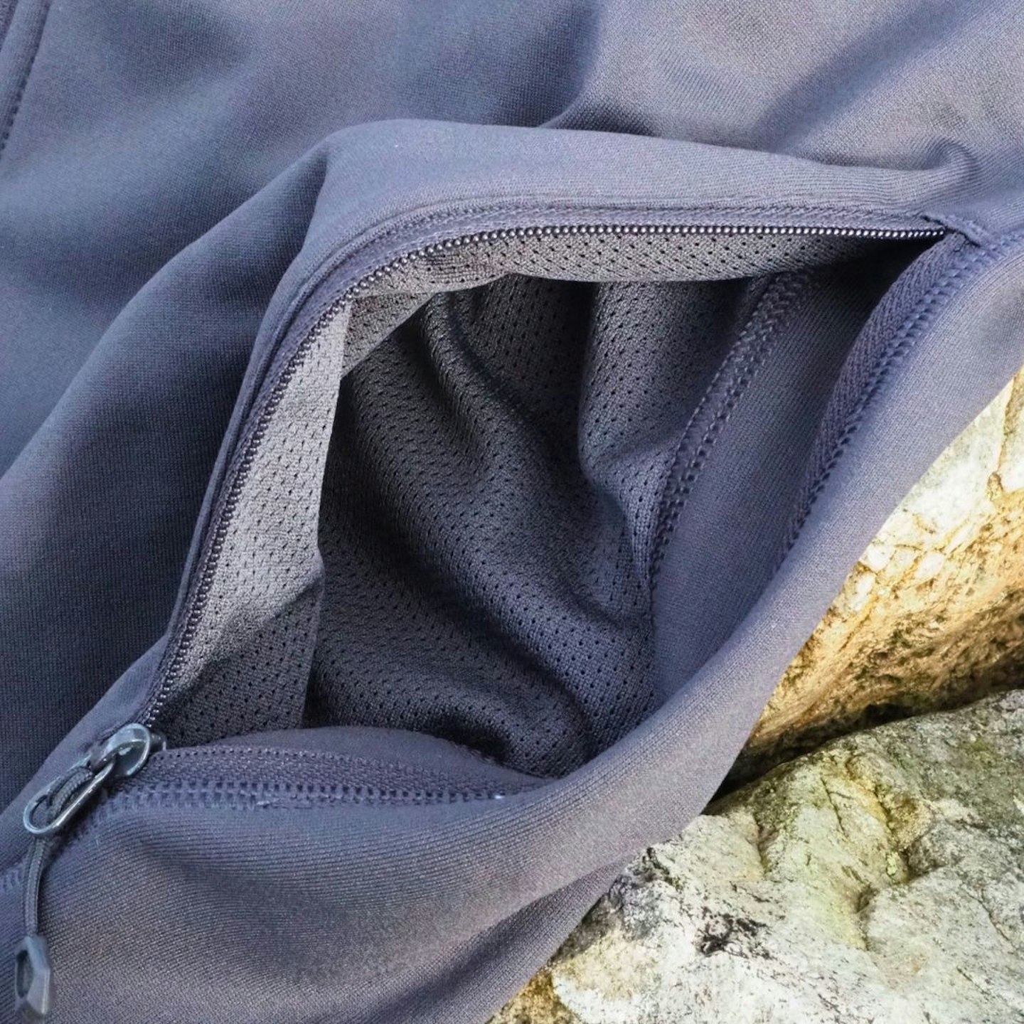 Montane Fury Lite Hooded Fleece Jacket pocket