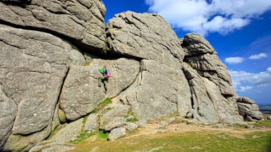 Scrimpling What is scrambling? Here's our expert guide for beginners