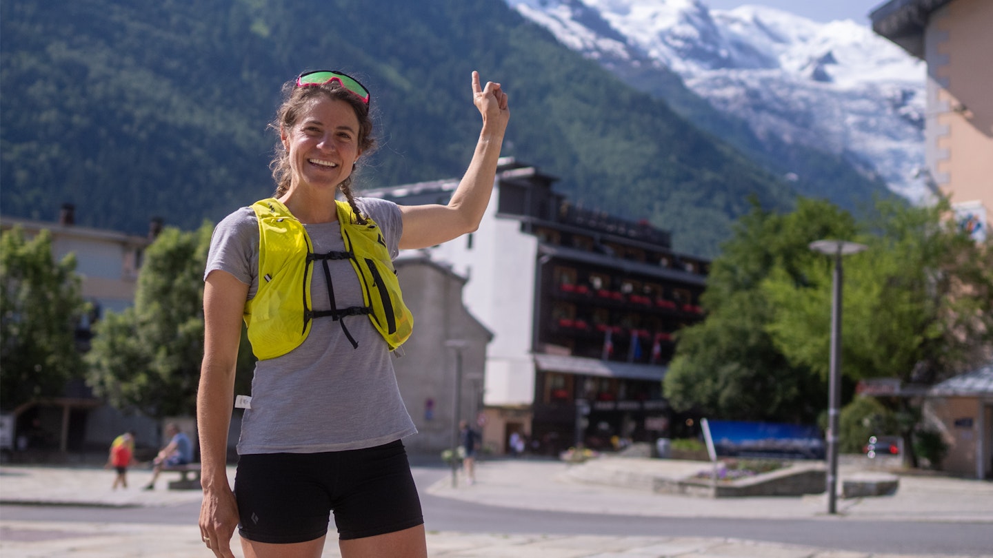 Hillary Gerardi pointing to Mont Blanc