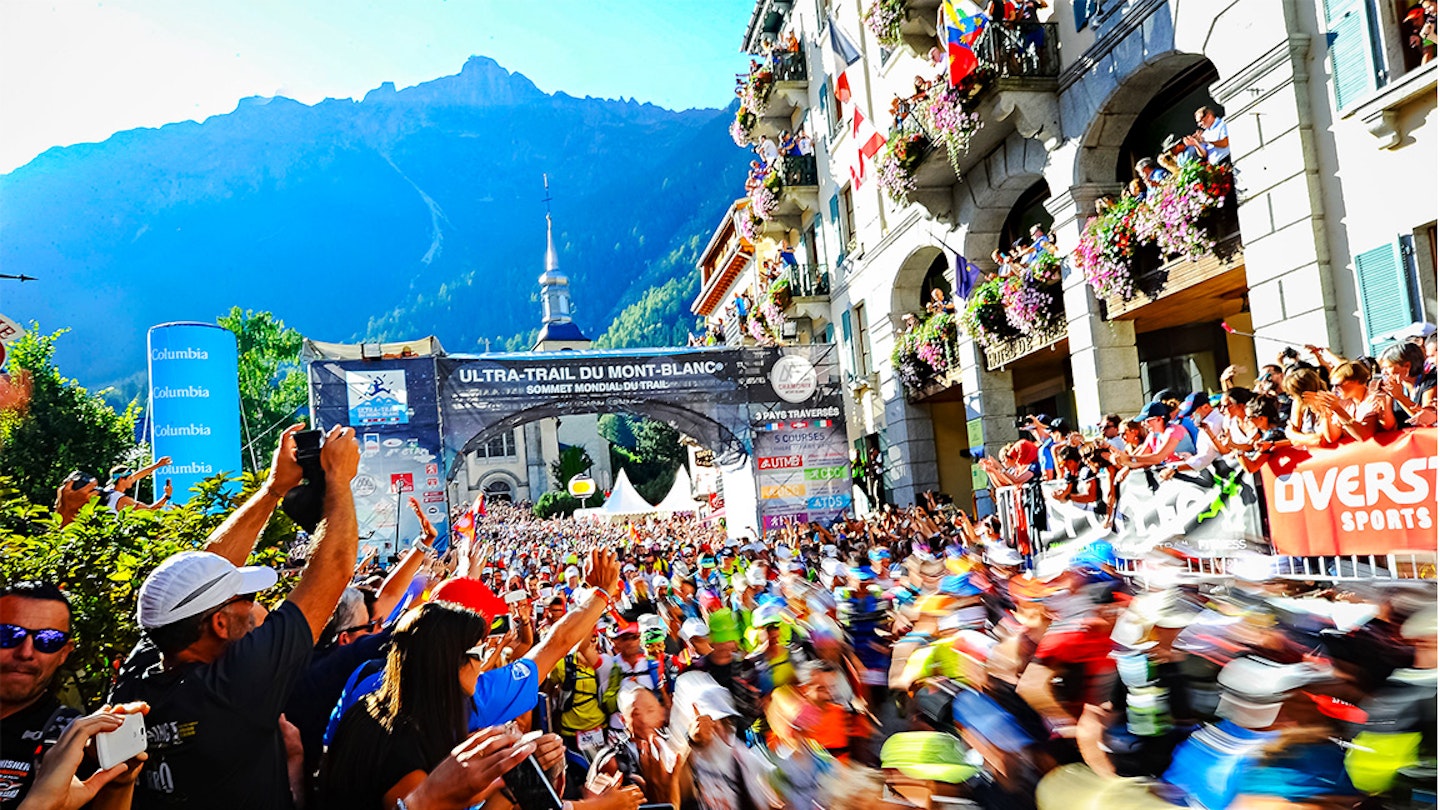 UTMB finish crowd