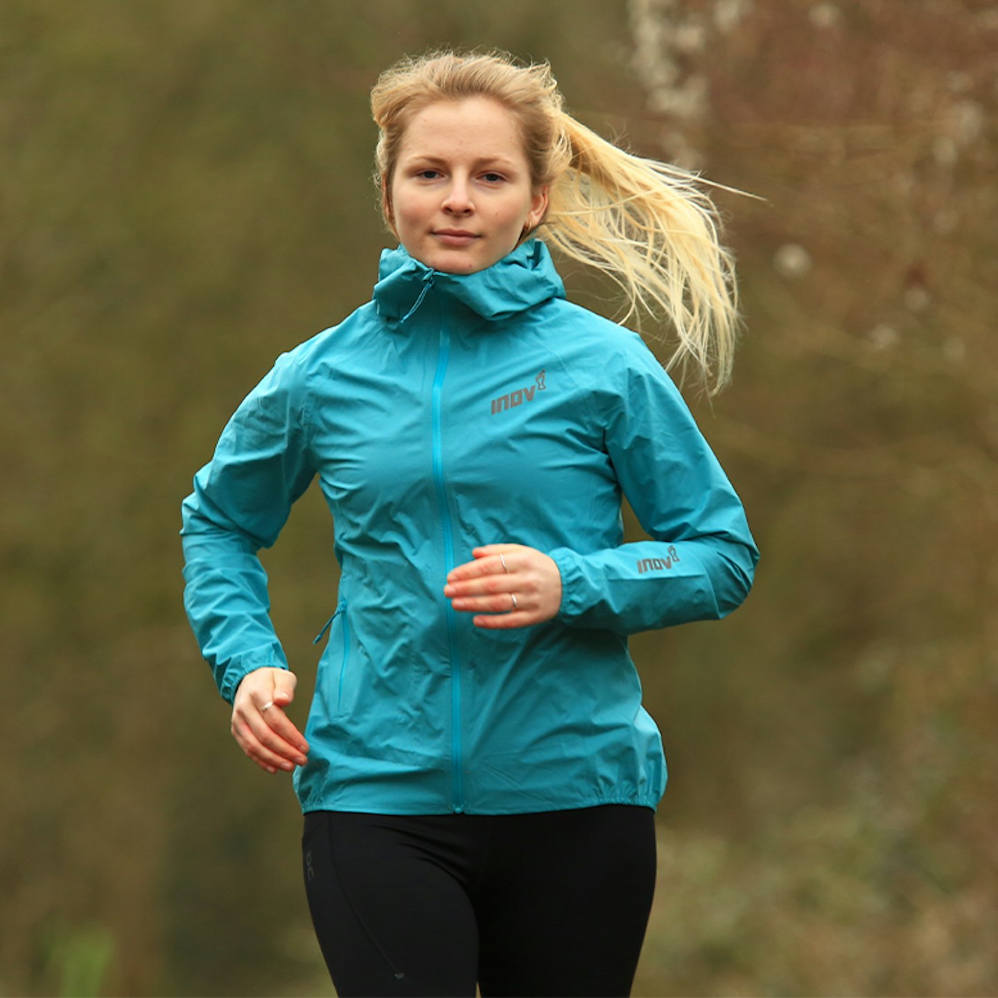 inov-8 stormshell