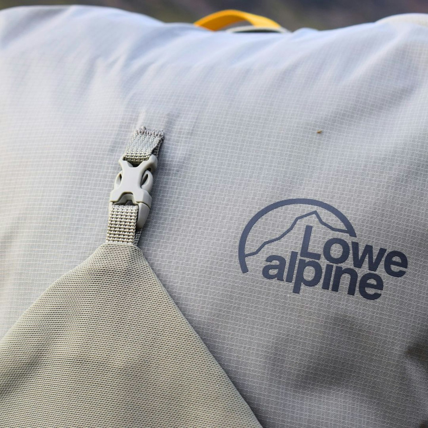 Lowe Alpine AirZone Ultra 26 lid and lid clip