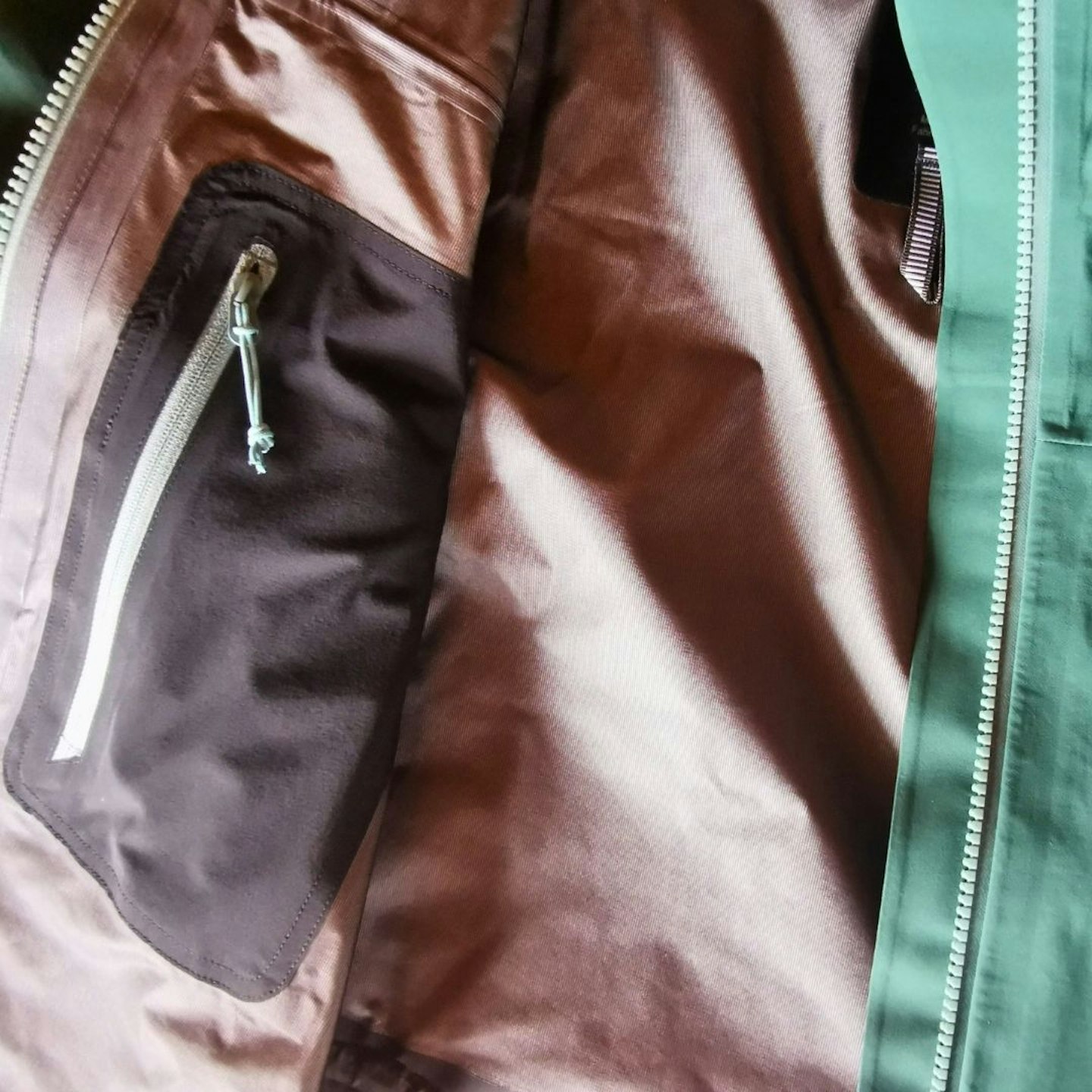 rab kangri gtx jacket internal pocket
