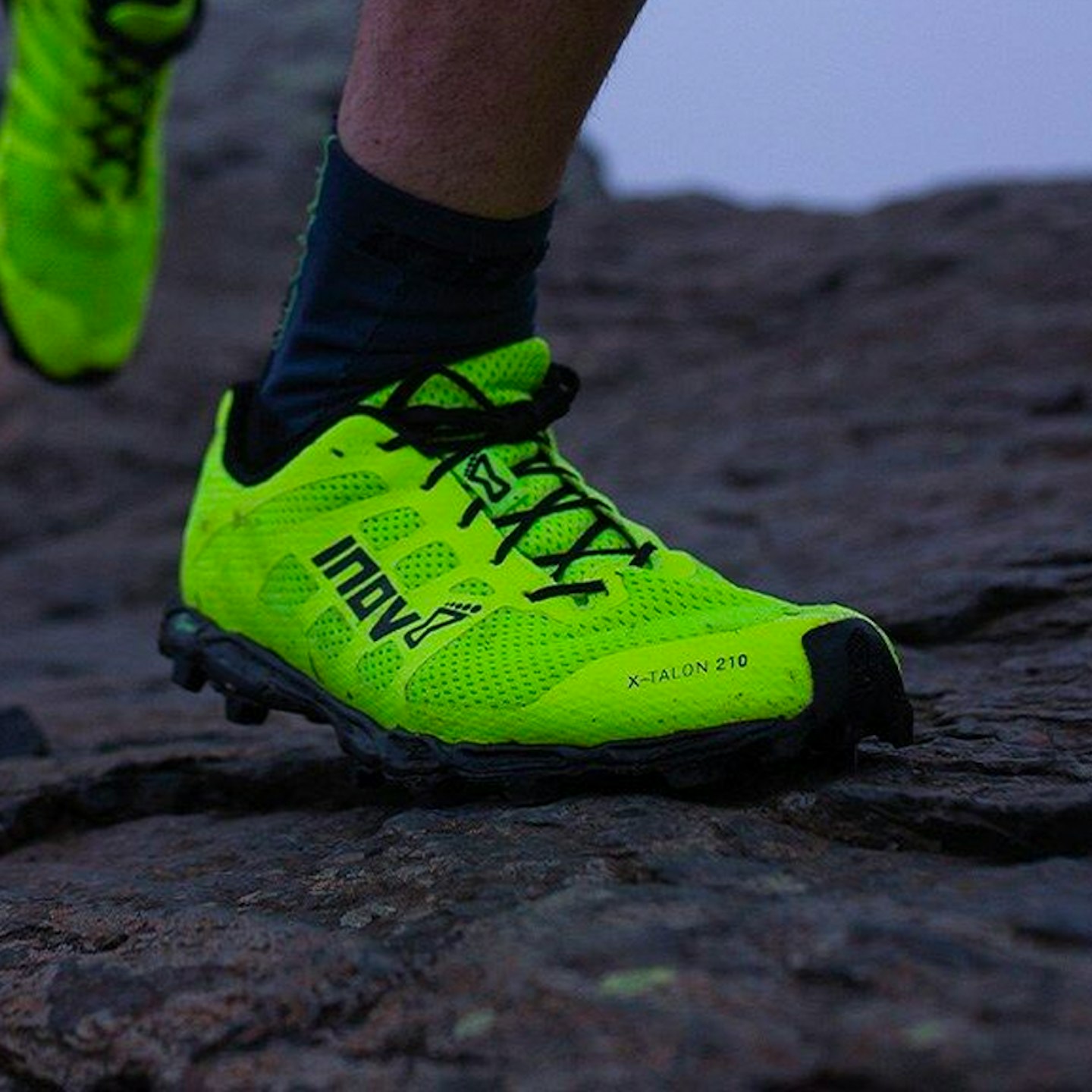 Inov-8 X-Talon G 210 V2 shoe