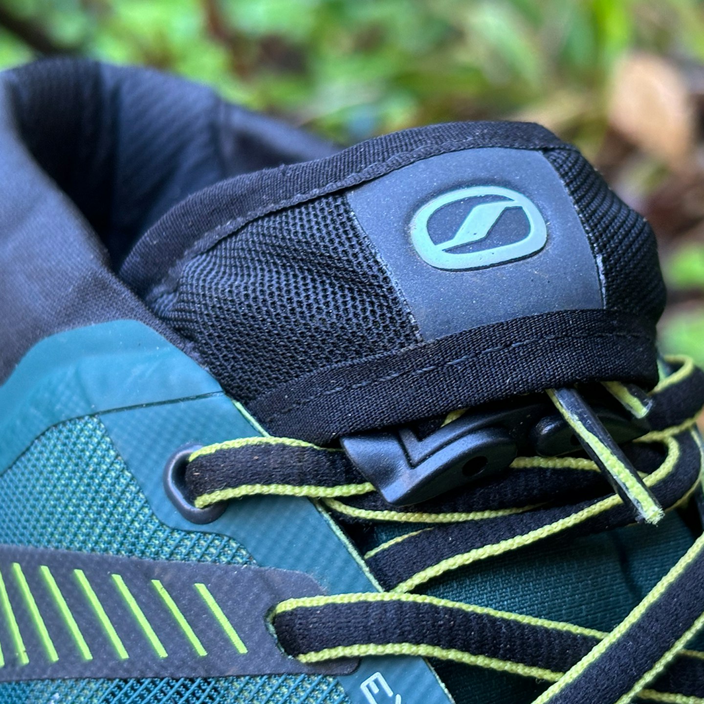 Scarpa Spin ST trail and fell running shoe laces tucked into tongue