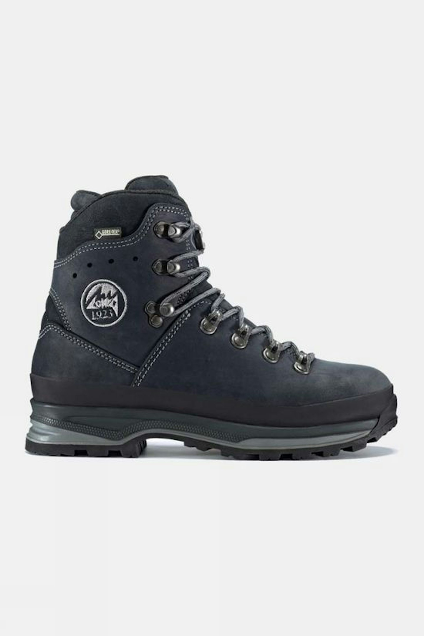 black friday Lowa boots deal