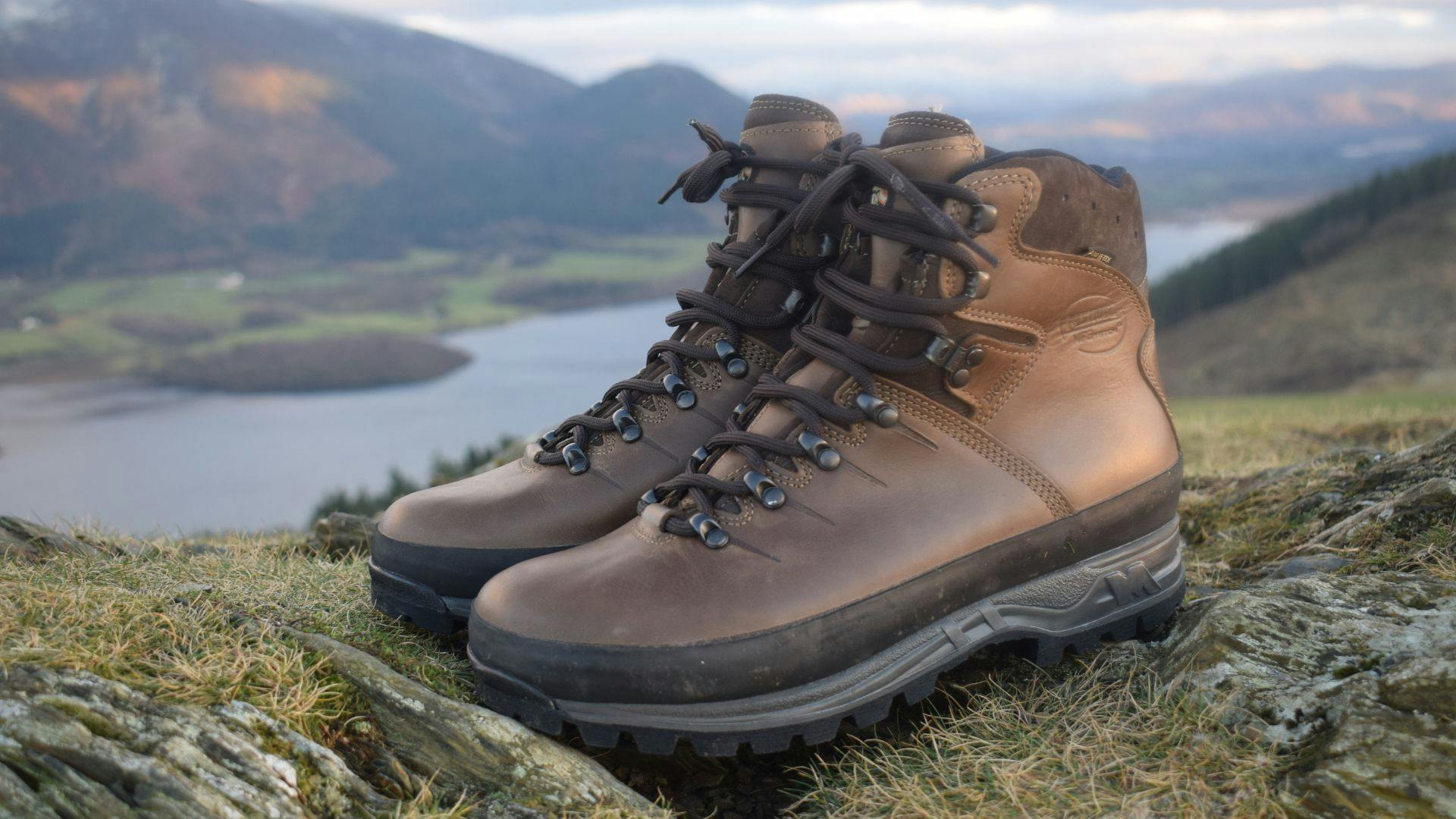 Best hill walking boots uk online