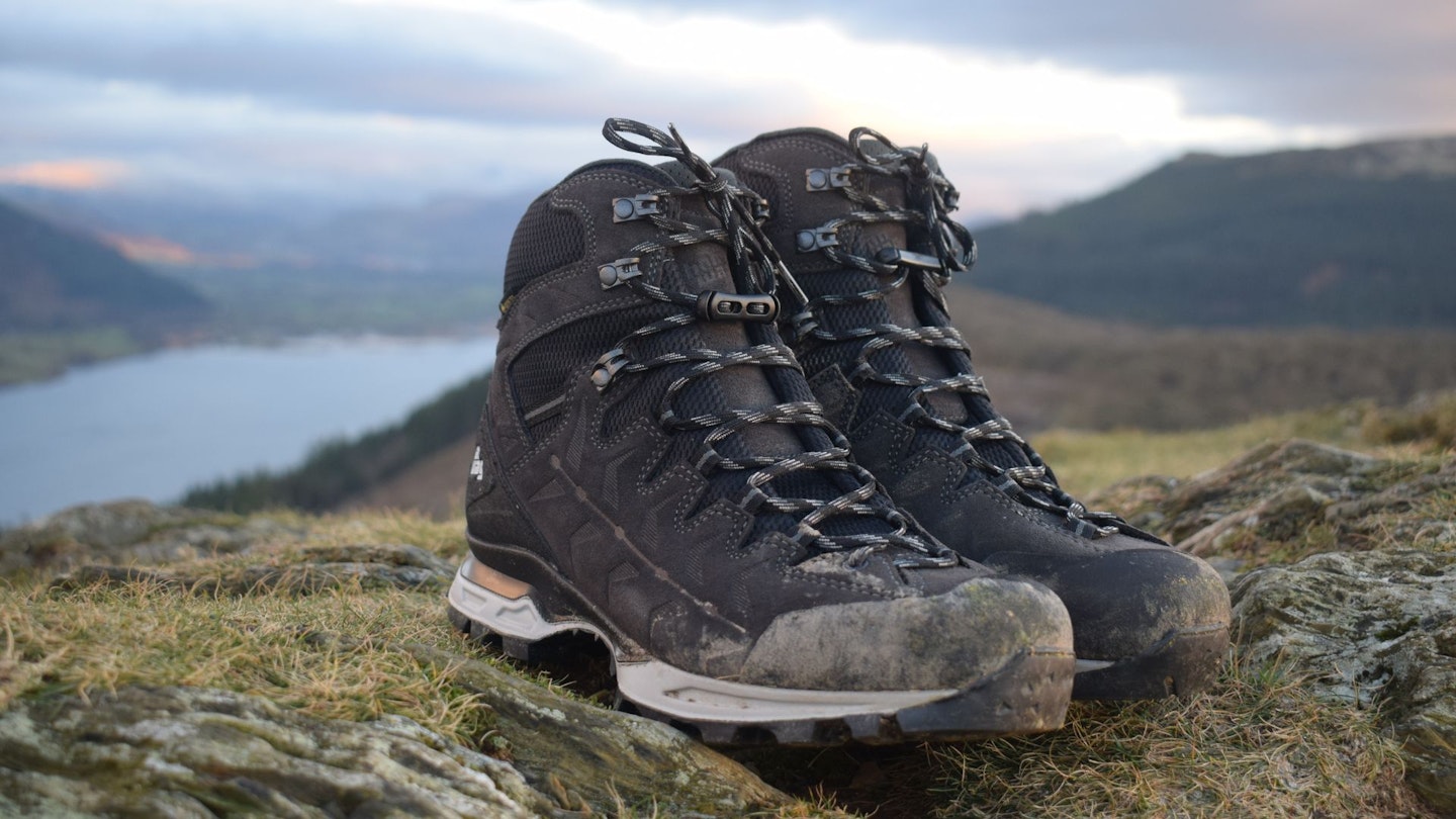 Hanwag Makra Trek GTX hiking boot tested - Main Image