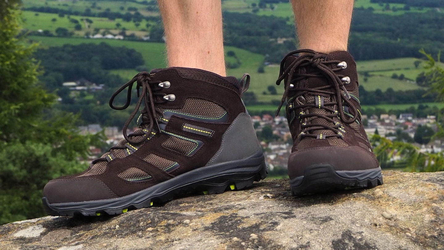 LFTO tester standing on a rock wearing Jack Wolfskin Vojo 3 Texapore Mid