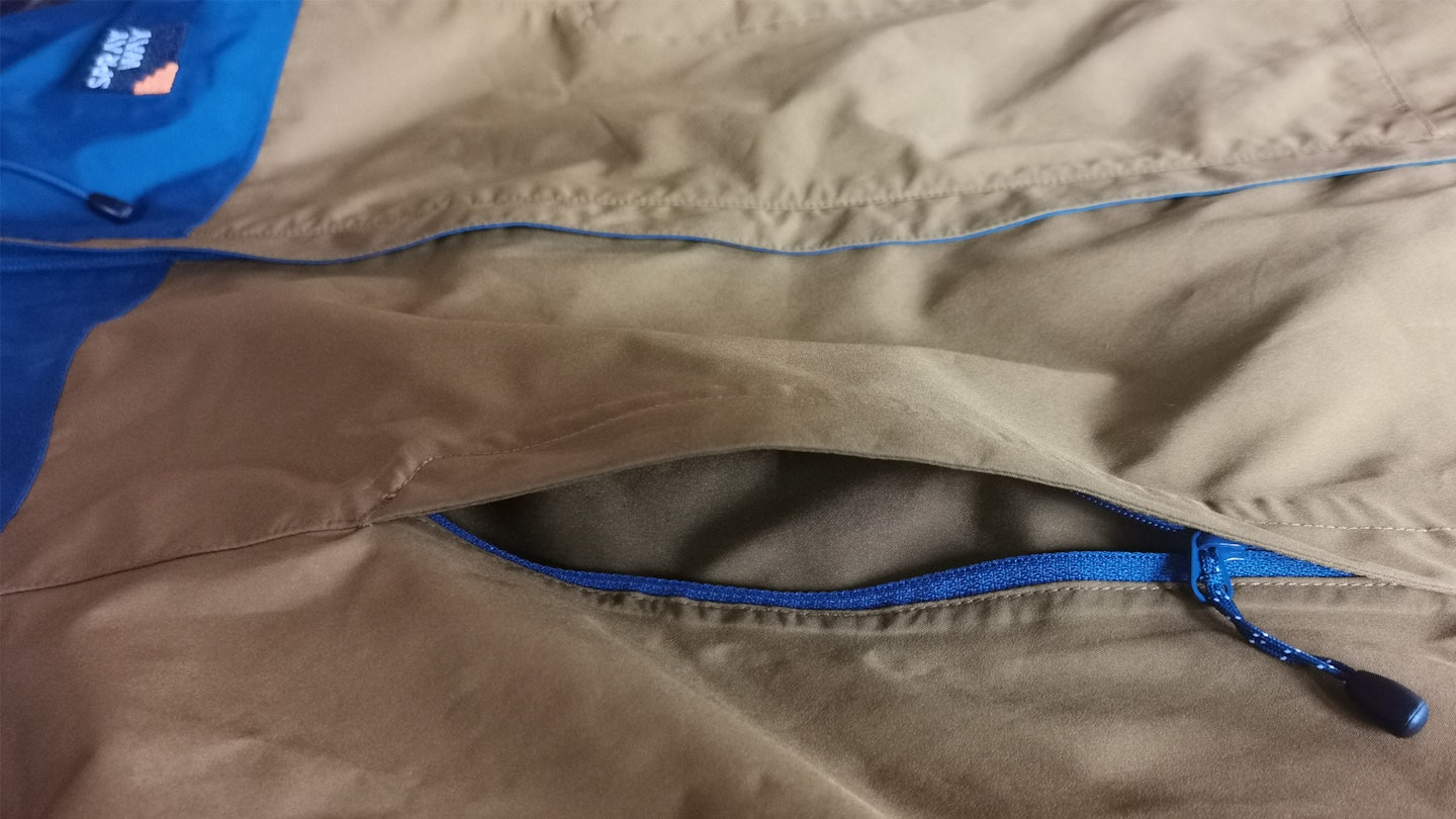 side zip pocket on the sprayway cape wrath jacket