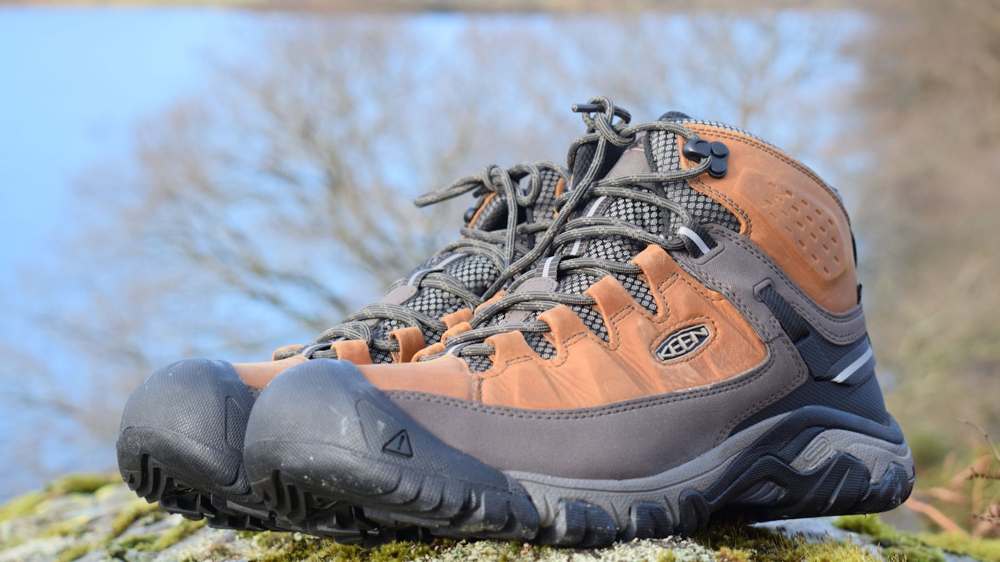 Feature image of the Keen Men's Targhee III Mid Waterproof Boots
