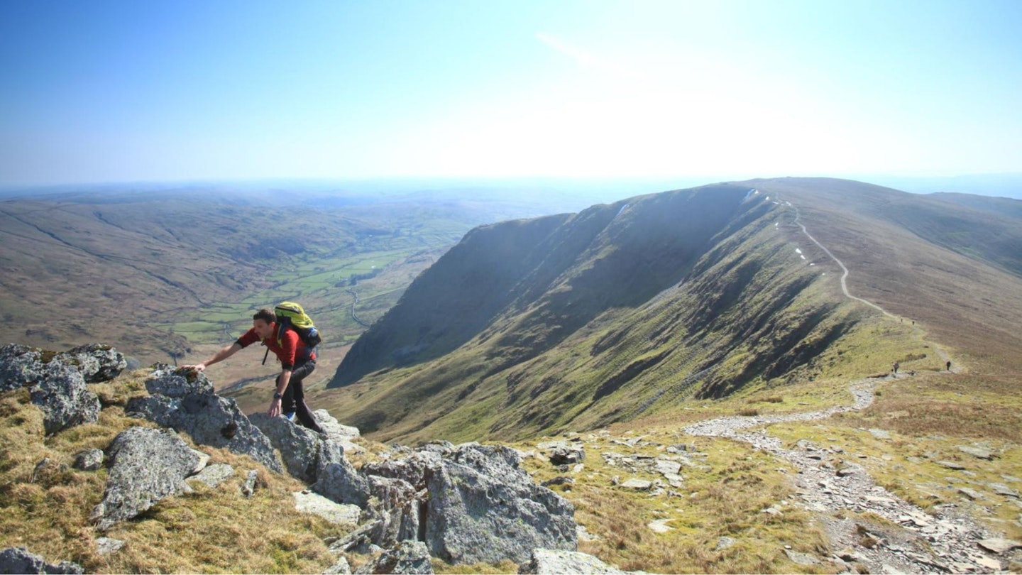 Ill Bell looking back towards Yoke Rainsborrow Kentmere Horseshoe Lake District