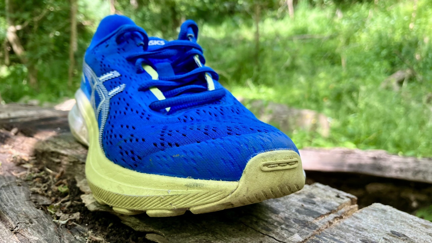 Asics GT-1000 13 GS Junior toe