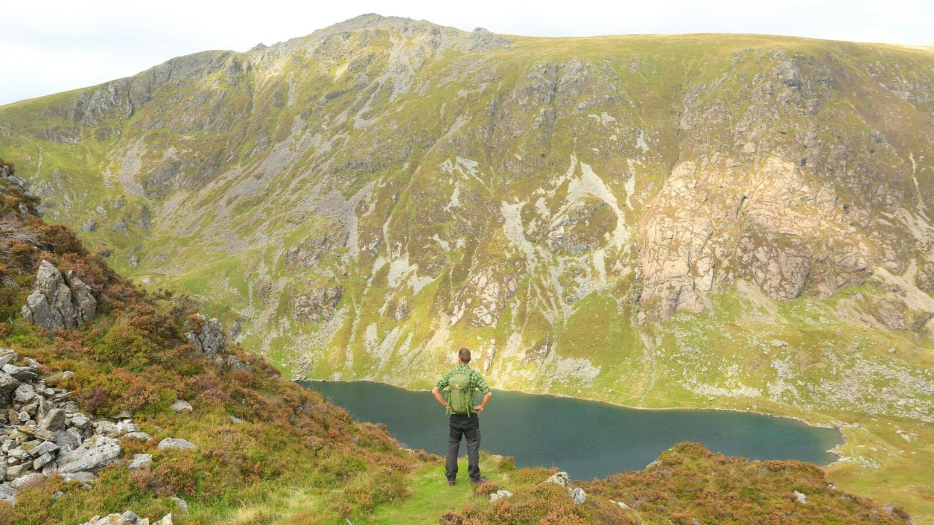 Looking over Llyn Cau Minfford Path Snowdonia Cadair Idris